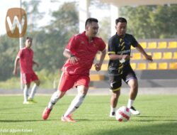 OJK-Biro Adpim Kalsel, Jalin Sinergitas Melalui Fun Soccer